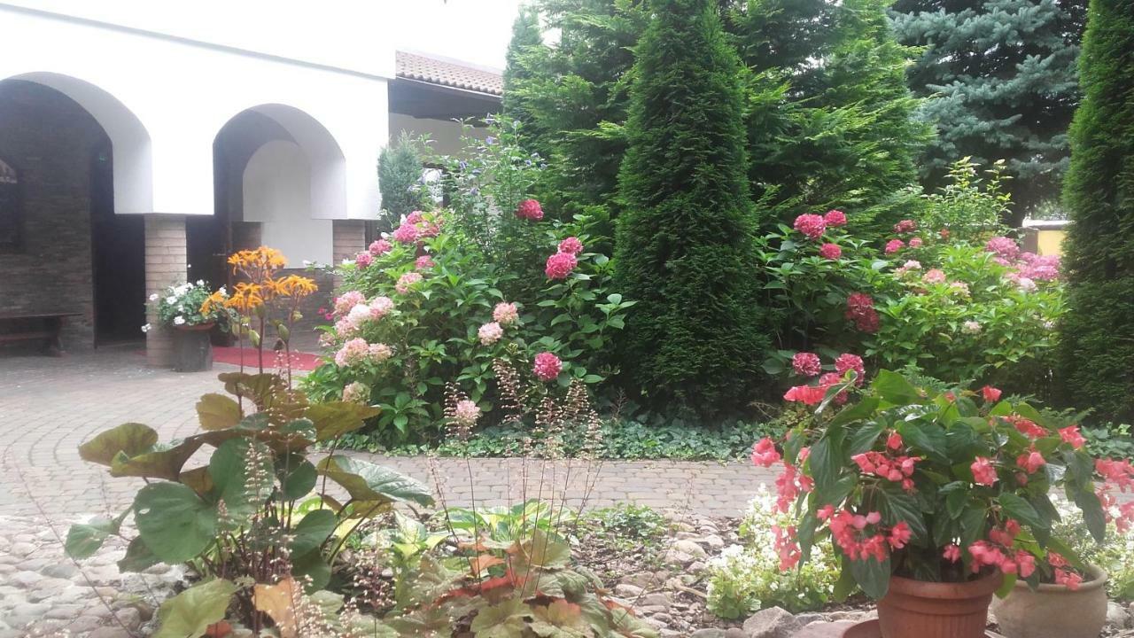 Dworek Staropolski Poznań Kültér fotó